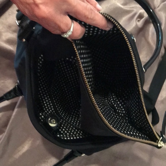 Beautiful Kate Spade Bag. - Picture 6 of 7
